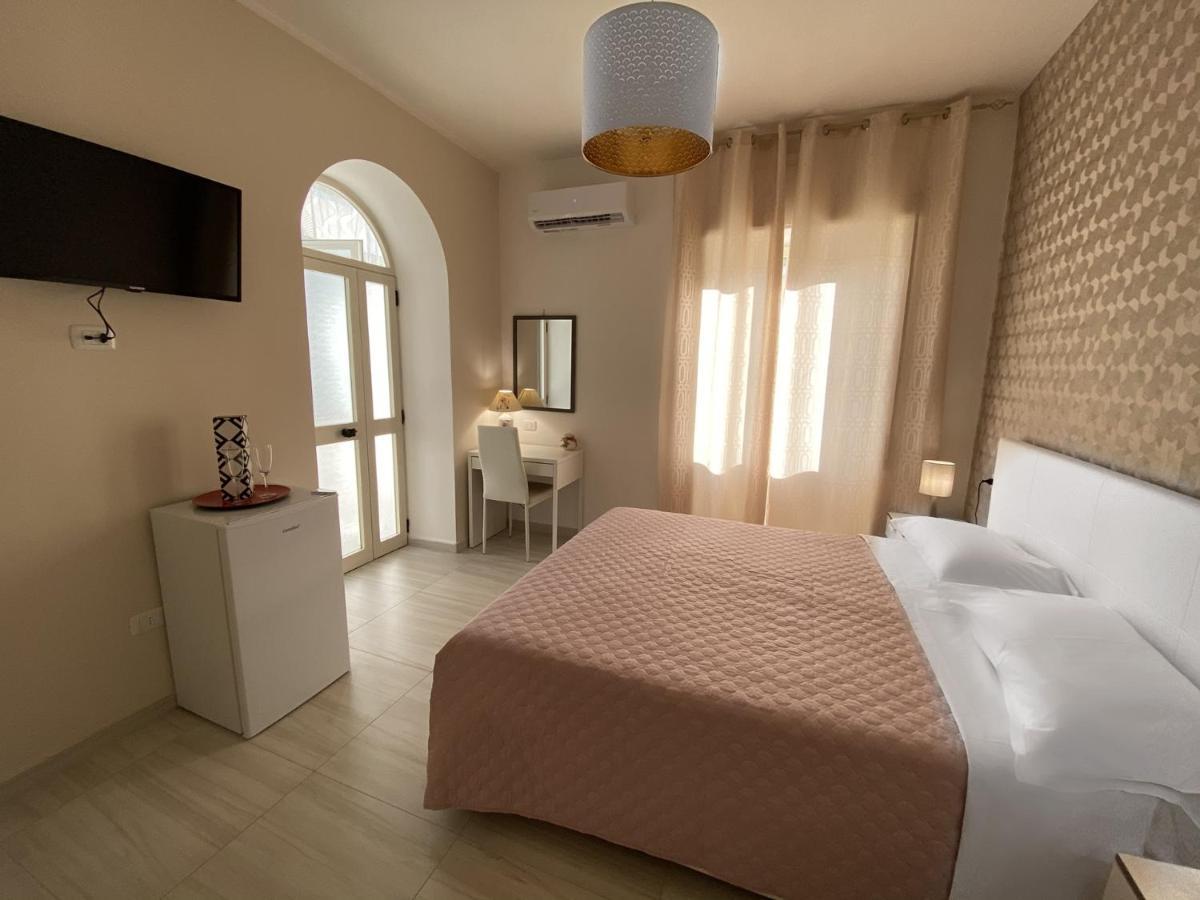 B&B Enjoy Happyness Pompei Luaran gambar